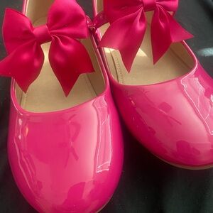Girls' Bright Pink Patent Dress Shoes with Bow